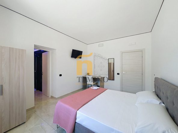 villa-con-piscina-ceglie-messapica_00011